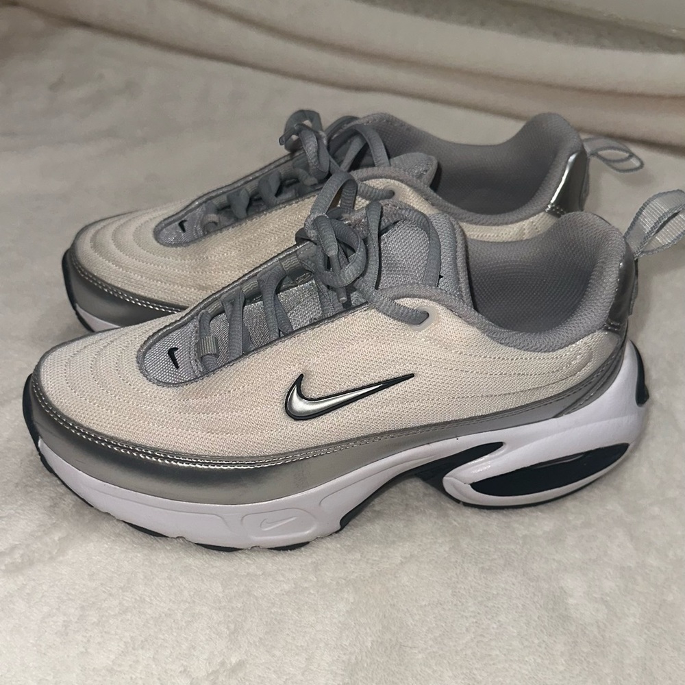 Nike Silver/Cream/White Air Max Sneakers
